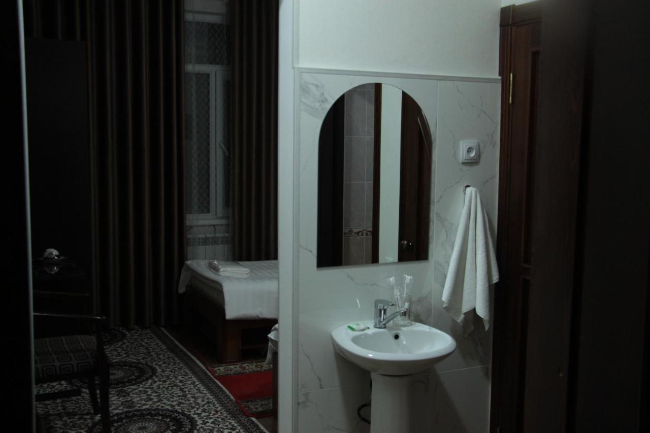 Hotel Avesto Ташкент Екстериор снимка