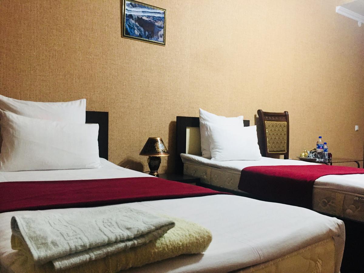 Hotel Avesto Ташкент Екстериор снимка